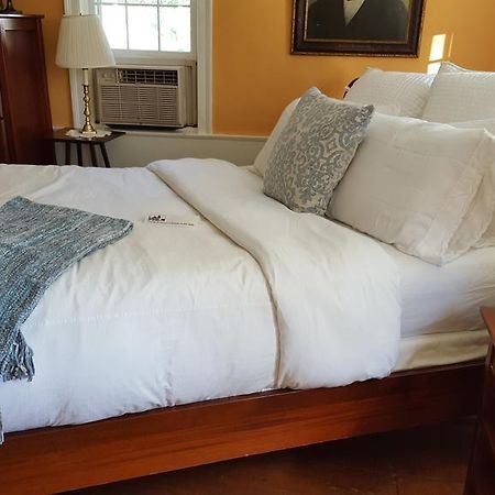 The 1720 House Bed and Breakfast Vineyard Haven Eksteriør billede