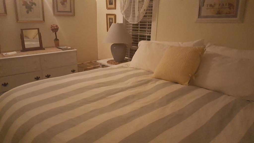 The 1720 House Bed and Breakfast Vineyard Haven Eksteriør billede