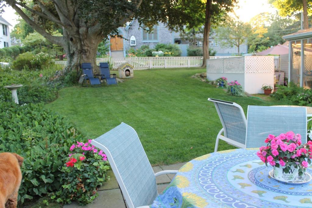 The 1720 House Bed and Breakfast Vineyard Haven Eksteriør billede
