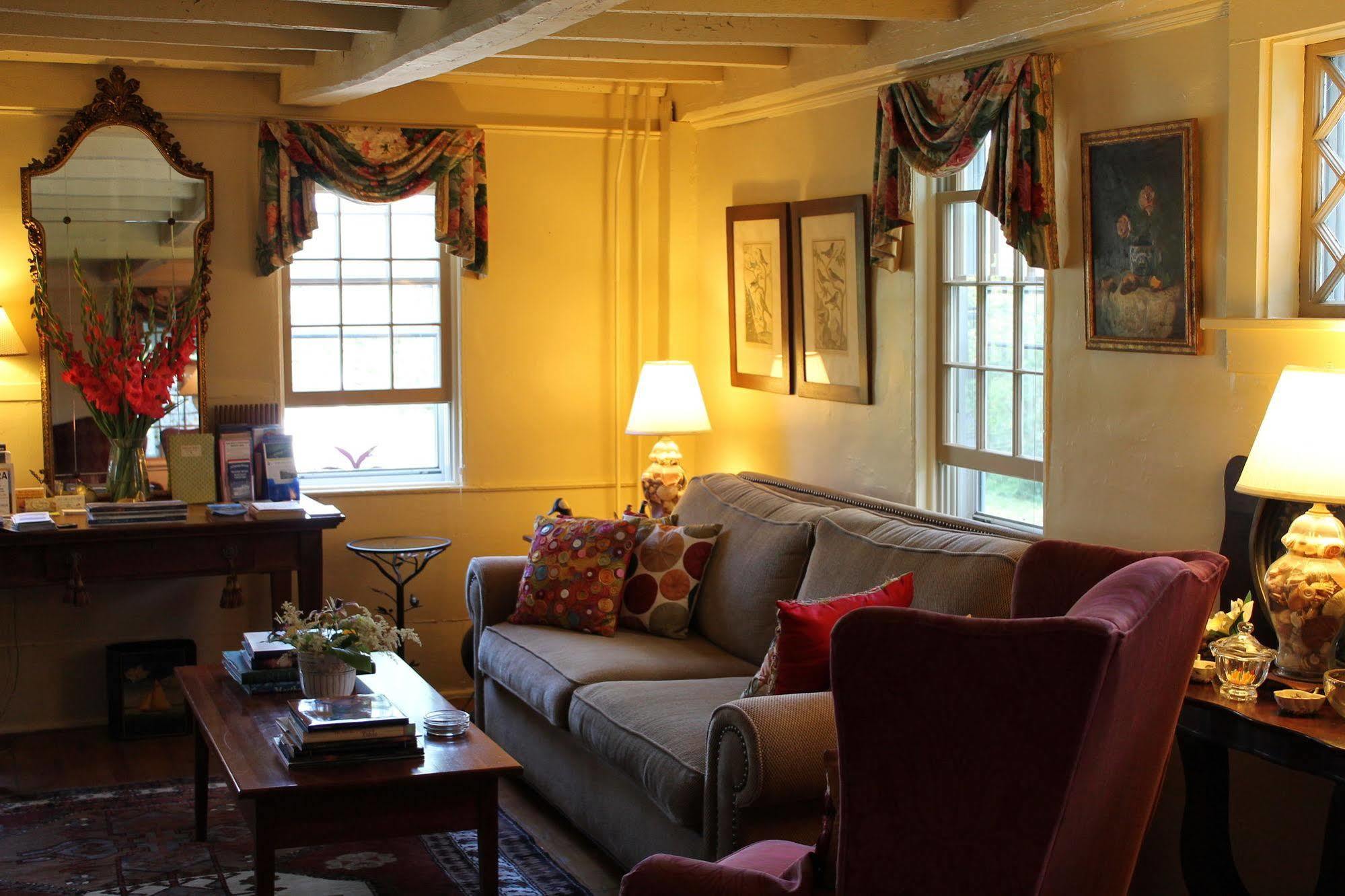 The 1720 House Bed and Breakfast Vineyard Haven Eksteriør billede