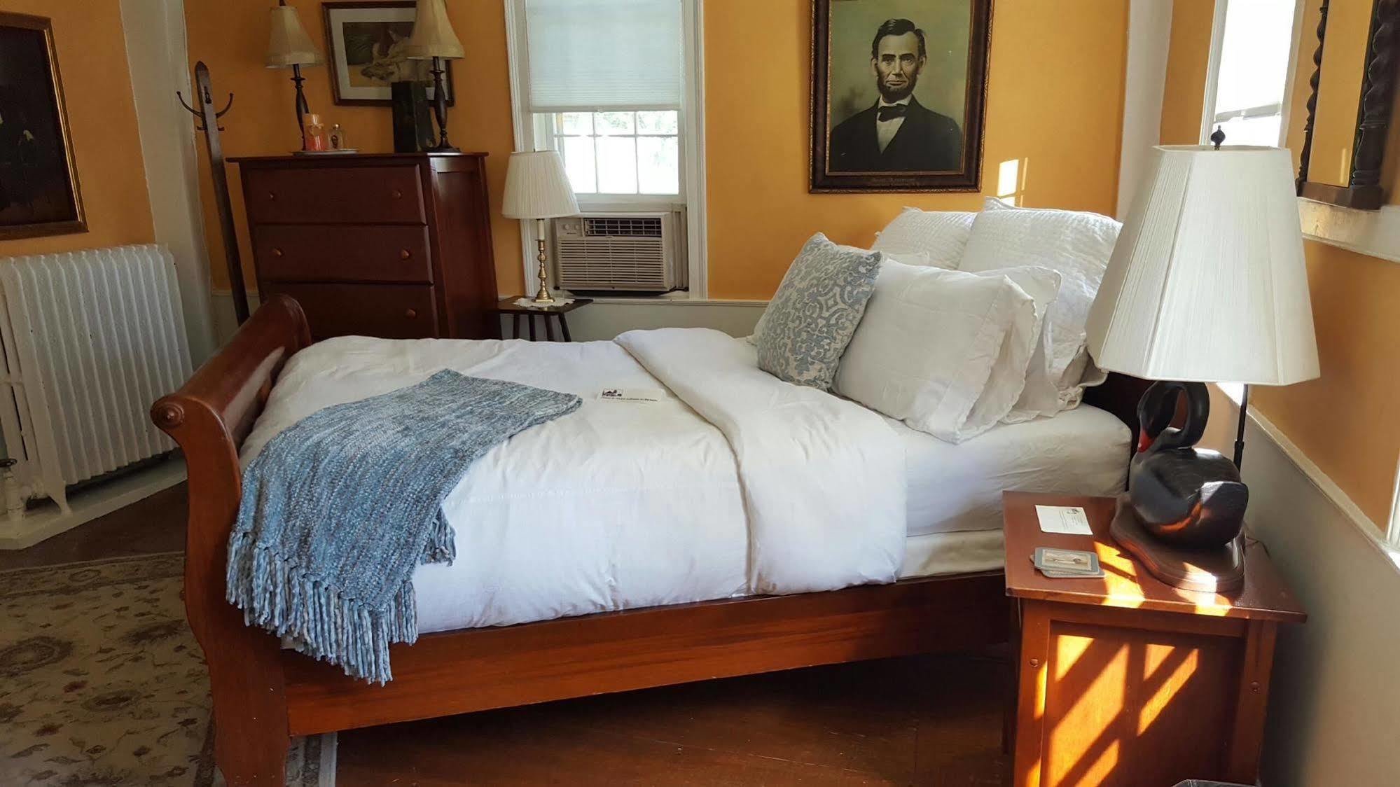 The 1720 House Bed and Breakfast Vineyard Haven Eksteriør billede